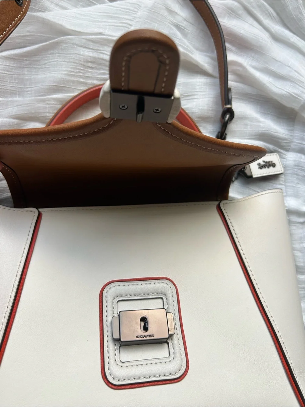 Coach Courier Carryall 23